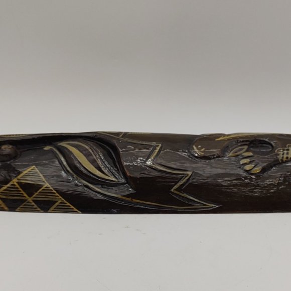 Wood Indonesian Tribal Wall Mask With Lizard - Picture 5 of 11